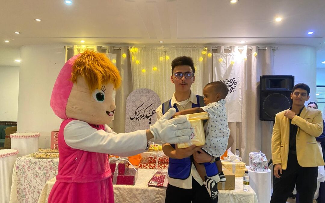 في أول أيام عيد الفطر المبارك .. الجمعية السعودية للإدارة الصحية بالمنطقة الشرقية  تزور  دار الحضانة الإجتماعية بالدمام