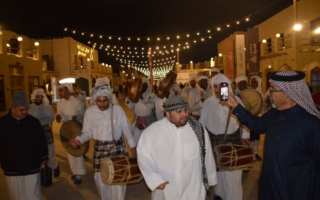 سوق وألعاب شعبية ومسرح تفاعلي في احتفالات عيد الرامس بوسط العوامية