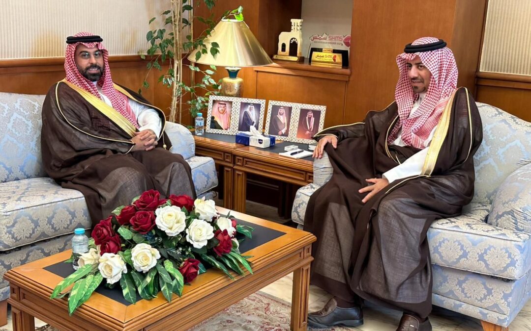 محافظ القطيف يلتقي بمدير عام فرع وزارة الرياضة بالمنطقة الشرقية