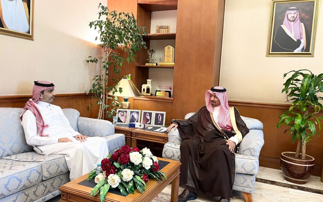 في القطيف.. الخريف يستقبل رئيس نادي الصفا بصفوى