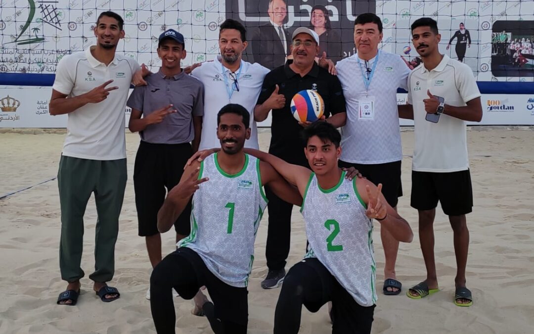 بعد الفوز على قطر والبحرين رجال وسيدات الاخضر لدور الثمانية في بطولة غرب آسيا للشواطئ