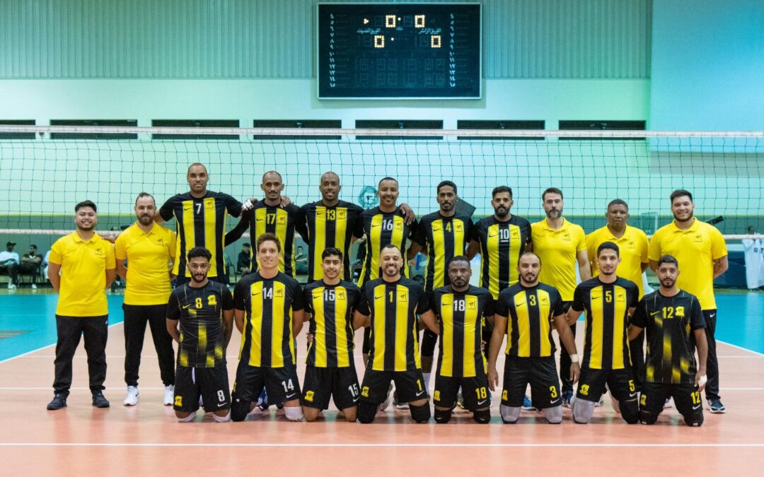 ذهب نخبة الطائرة بين الاتحاد والهلال