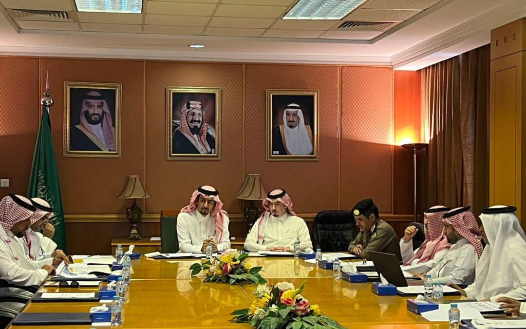 محافظ القطيف يلتقي أمين عام لجنة السلامة المرورية بالمنطقة الشرقية