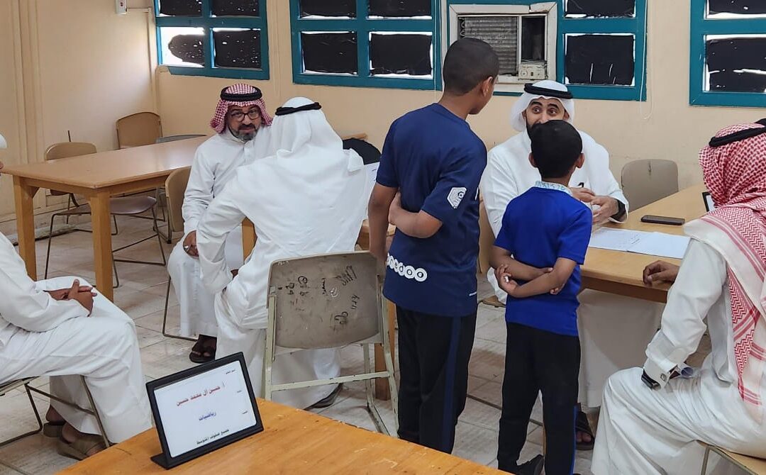 لقاء يجمع الآباء والمعلمين في مجمع مدارس دارين