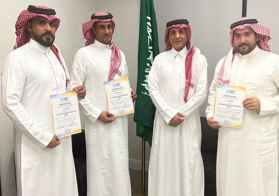 الزغيبي يستقبل الحكام بعد اجتيازهم الاختبارات الدولية