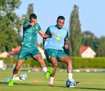 ريبوتشو يلتحق بالدانة.. الخليج يواصل تدريباته على فترتين