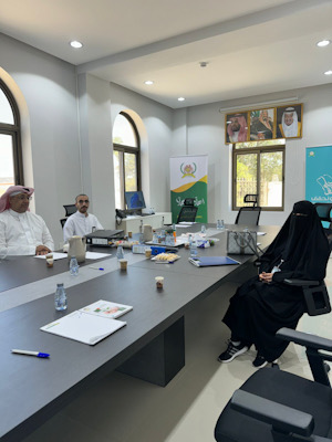 فريق من مركز التنمية الاجتماعية بالقطيف يزور مركز سنا للإرشاد الأسري بسنابس