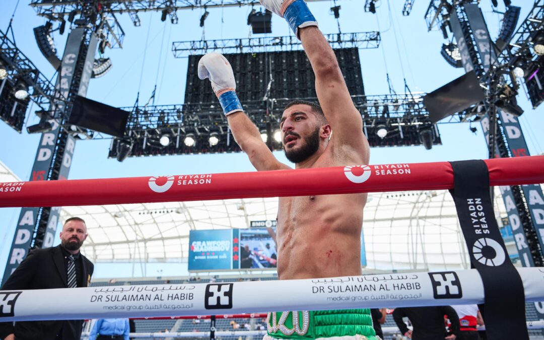 في إنجاز تاريخي غير مسبوق ..زياد المعيوف أول ملاكم سعودي محترف يفوز في نزال موسم الرياض الدولي في لوس أنجلوس