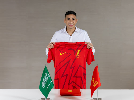 الارجنتيني ايزيكيل فرنانديز ينضم رسمياً للقادسية