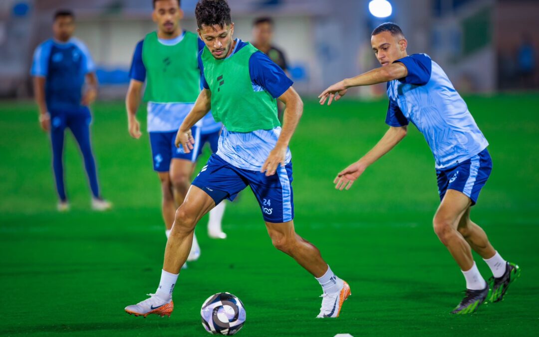 الفتح يختتم تحضيراته لمواجهة الخلود .. والجهاز الطبي يفضل تأجيل مشاركة “باتنا”