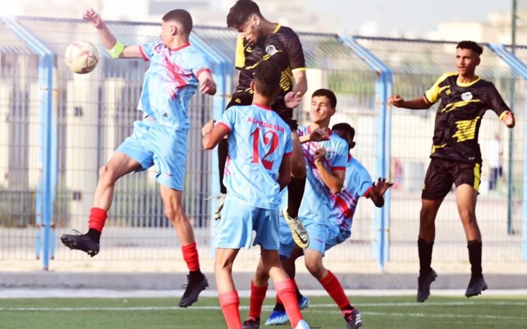 بثلاثة أهداف لهدف  المحيط يكسب الهداية لفئة ١٨ سنة