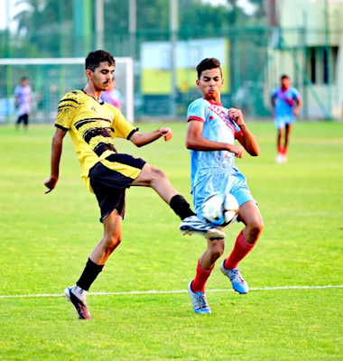 المحيط لفئة ١٦ سنه يتصدر بهدفي المعراج والبحراني بشباك الهداية