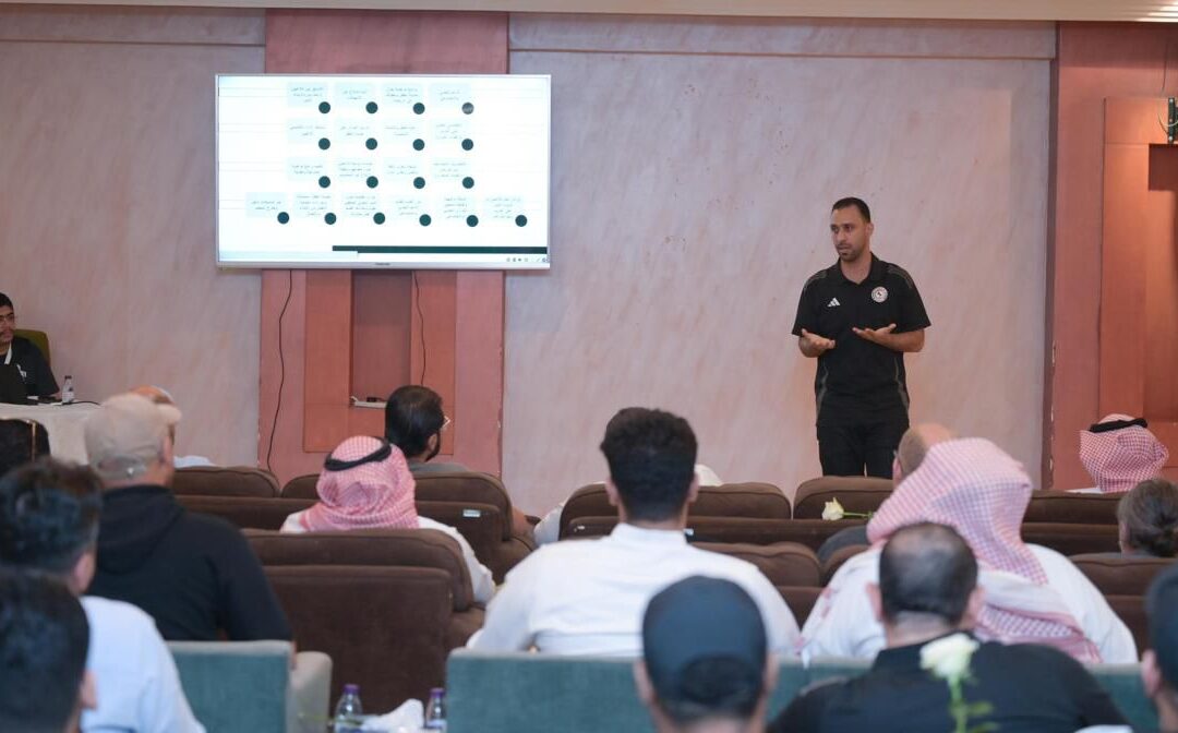 نادي الاتفاق يعقد لقاءً توعوياً ومجلس لأولياء أمور لاعبي الفئات السنية ضمن برنامج نماء وانتماء