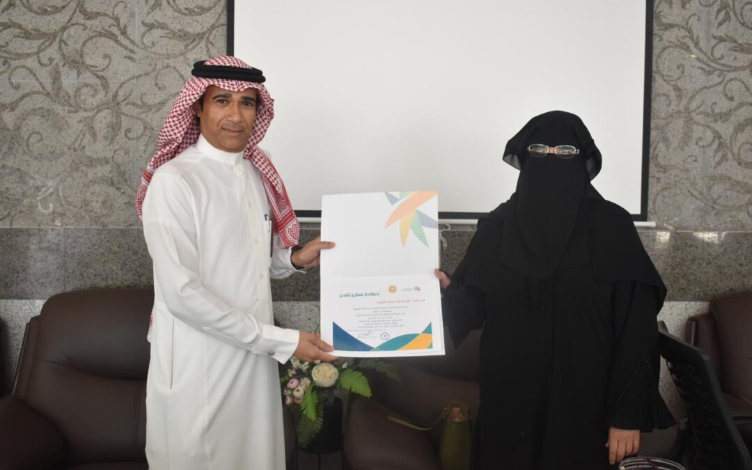 حرف شعبية تحاك بأيدي سعودية.. تمكين ضمان الدمام يدرب 45 مستفيدة على صناعة الدمى الشعبية