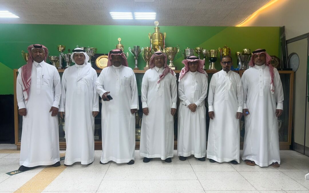 أثنت على وقفة نادي الخليج..جمعية اللاعبين القدامى بالشرقية تعلن موعد حفل الزاكي والبرنامج وتشكيل اللجان