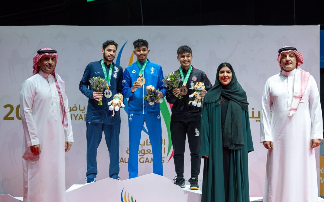 (ذهب) الريشة الطائرة للهلال والاتحاد 