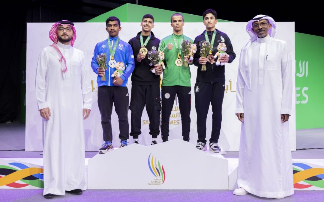 بن جلوي يتوج أبطال الملاكمة