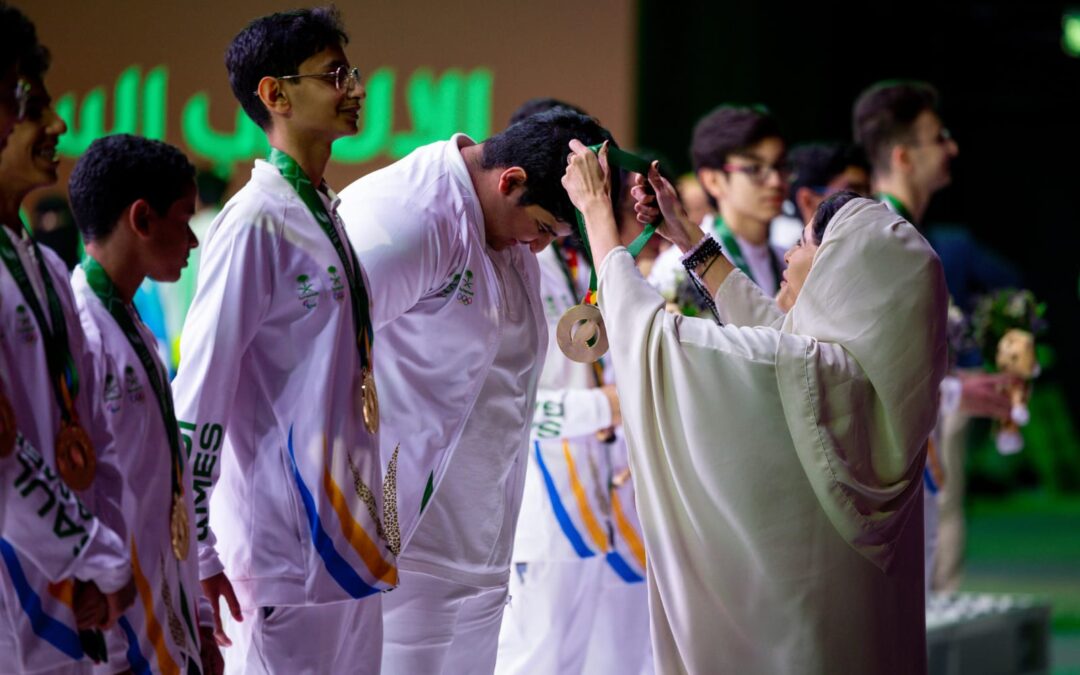 الأميرة دليل تتوج أبطال الروبوت والرياضات اللاسلكية