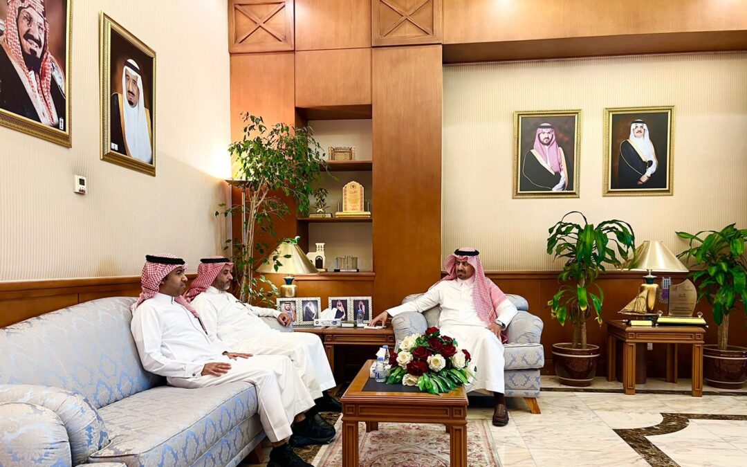 الخريف يلتقي رئيسي تشغيل شبكة القطيف الصحية وشبكة الخدمات الصحية الطرفية
