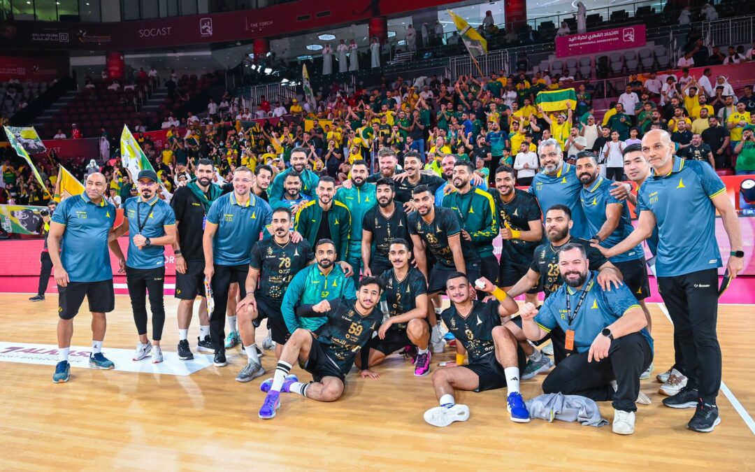 في  مواجهة صعبة : الشباب البحريني  أمام الخليج حامل اللقب