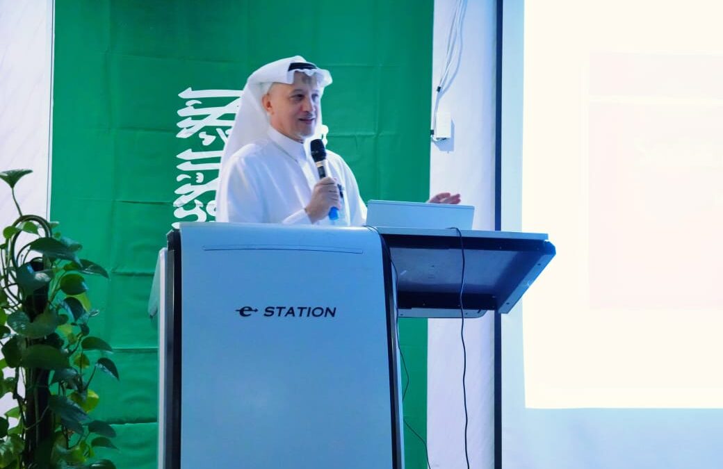 بشاركة ١٦ متحدثا مستشفى القطيف المركزي يناقش المستجدات في مجال التنفس الصناعي للكبار