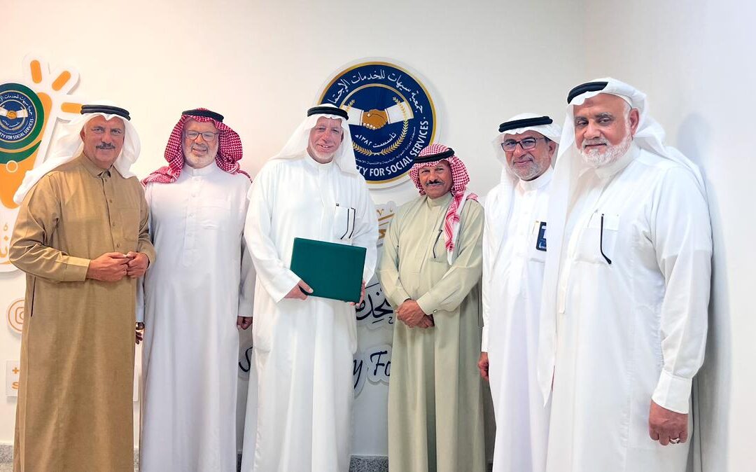 سيهات : شراكة مجتمعية بين نادي المشاة وجمعية سيهات