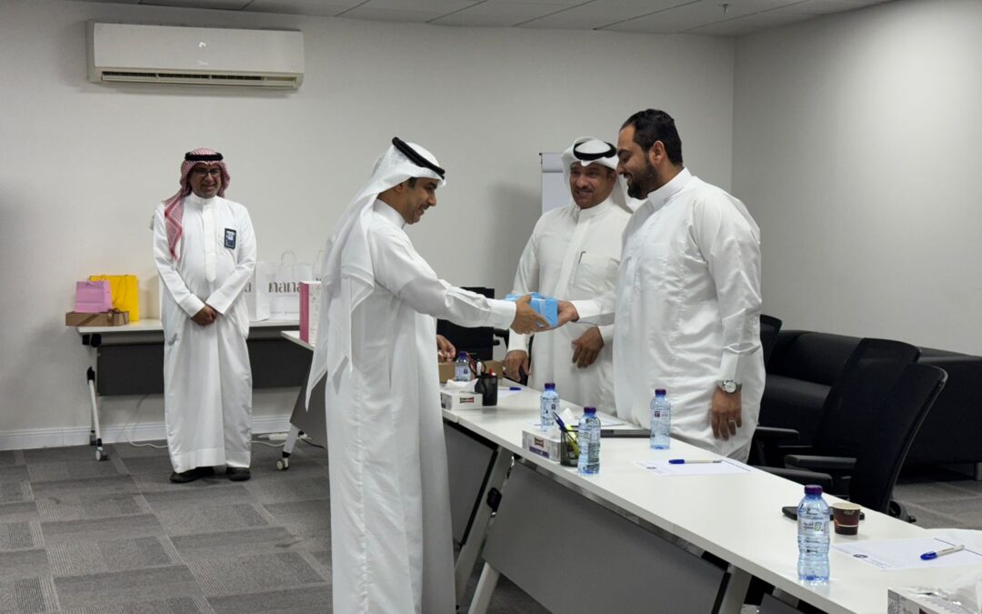 منسوبو تنموية « سعادة » على منصة التكريم