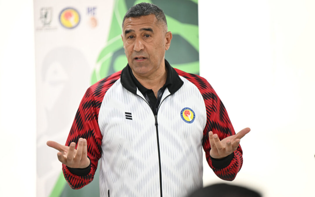 (40) دارسًا يشاركون دورة دراسات المدربين للحصول على الرخصة الدولية (C)