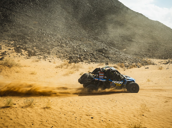 في المرحلة الثامنة.. الراجحي يتمسّك بالمركز الثاني.. وماسيك يوسّع الفارق إلى ساعتين و36 دقيقة