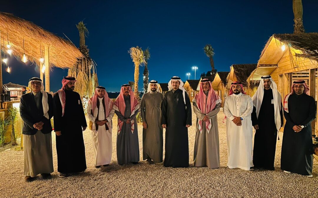 محافظ القطيف يقف على مشروع أسس بيج.. على شاطئ الرملة البيضاء بجزيرة دارين وتاروت