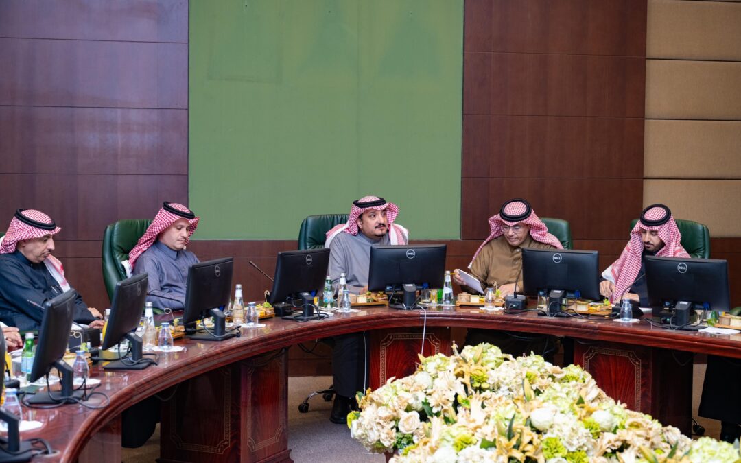 أمانة الشرقية تناقش تحديات وفرص مشاريع الإسكان