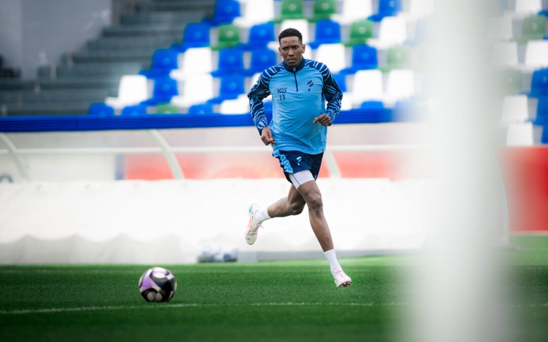 الفريق الفتحاوي يغادر الأحساء متجهاً إلى جدة استعداداً لمواجهة الأهلي