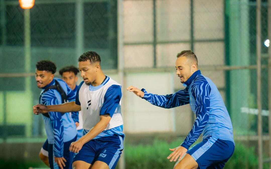 الفتح يختتم تحضيراته ويغادر إلى جدة غدًا لمواجهة الأهلي