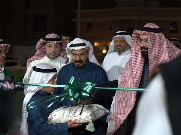 مكتب وزارة البيئة والمياه والزراعة بالقطيف يفتتح فعالية “بيدي ازرع” في نسختها الثالثة بمنتزه سيهات