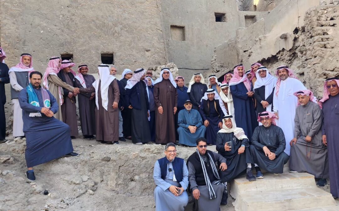 بالصور :رواد ديوانية نادي السلام في جولة سياحية لاستكشاف معالم القطيف