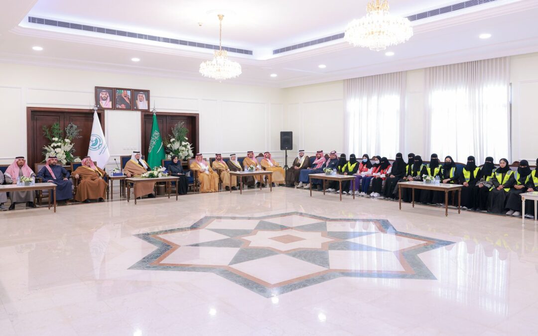 سمو محافظ الأحساء يكرّم الفائزين بجائزة تميز خدمة ضيوف الرحمن