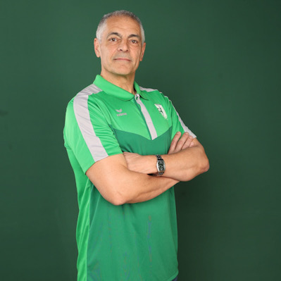 الاتحاد السعودي لكرة اليد يعلن تعيين «إيسيدورو مارتينيز» مديرًا فنيًا للمنتخبات السعودية