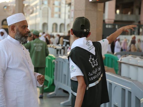 كشافة وزارة الرياضة يواصلون جهودهم الميدانية لخدمة الحجاج في المدينة المنورة