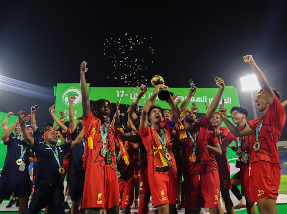 الاتحاد السعودي يتوج القادسية ببطولتي دوري تحت 18 وتحت 17 سنة
