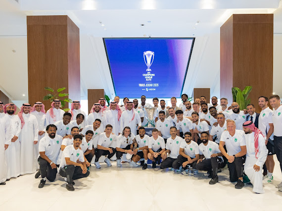 سمو وزير الرياضة يستقبل فريق الأهلي بعد تتويجه بلقب كأس دوري أبطال آسيا للنخبة 2025م