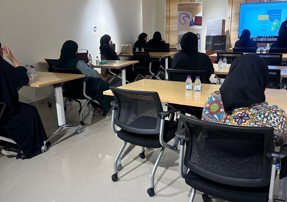 عبر لقاءات ضمانية مكتب ضمان الدمام يناقش احدث مستجدات نظام الضمان مع جمعية حارف للاسر المنتجة