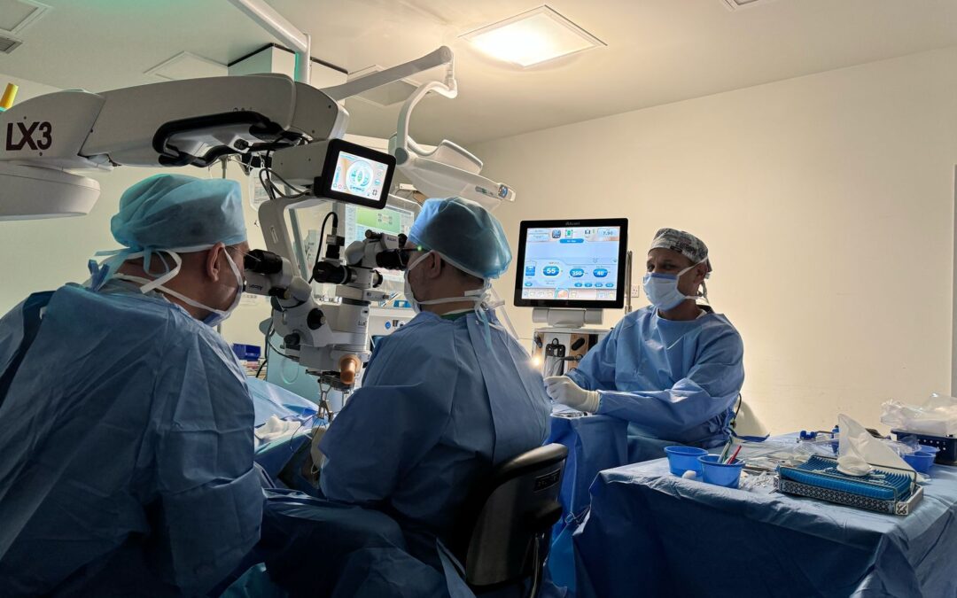 إجراء أول عملية جراحية لشبكية العين بمستشفى القطيف المركزي