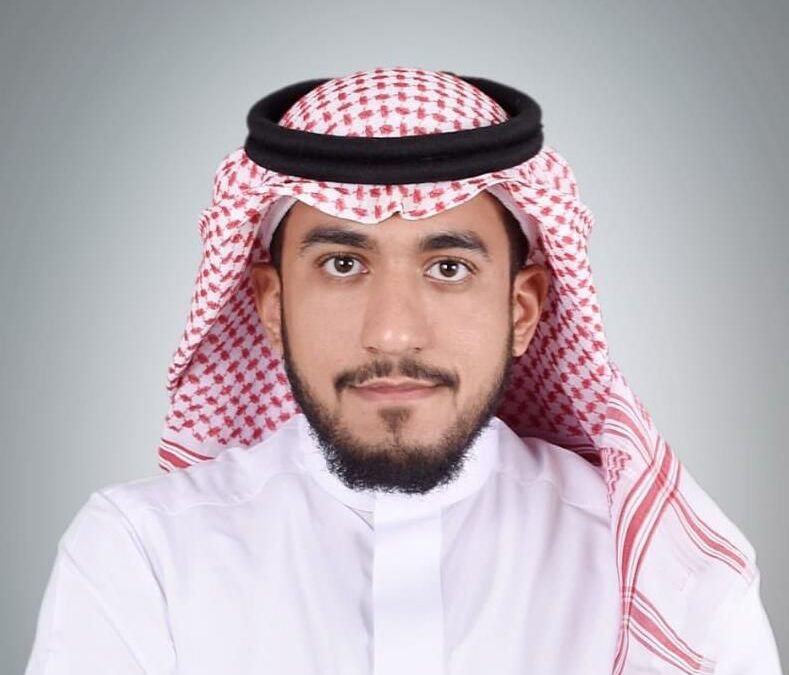 في بر سنابس.. محمد الدرورة يفتح ملف “مستجدات تعديلات نظام العمل”