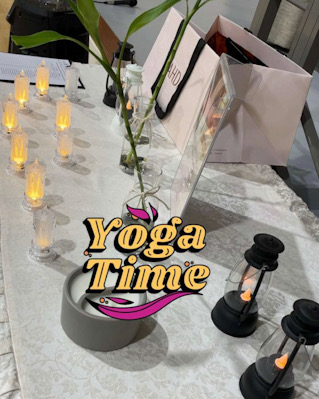 لحظات استرخاء : منسوبات المتوسطة الثانية بصفوى في عالم اليوغا و تمارين التأمل والإحماء والمرونة للمبتدئين