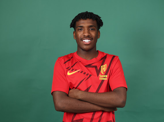 لاعبو القادسية يدعمون الأخضر تحت 19 في بطولة كوتيف