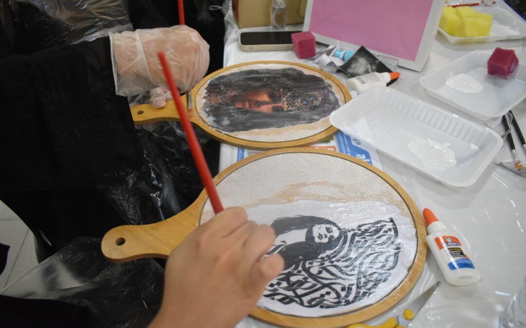 تمكين ضمان الدمام.. بتقنية ابداعية انامل سعودية تبدع في تشكيل حرفة