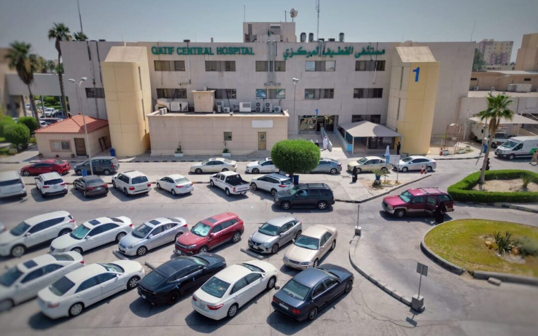 إثر حالة اختناق .. فريق طبي بـ”القطيف المركزي” ينقذ أربعينية من انسداد حاد بالمريء