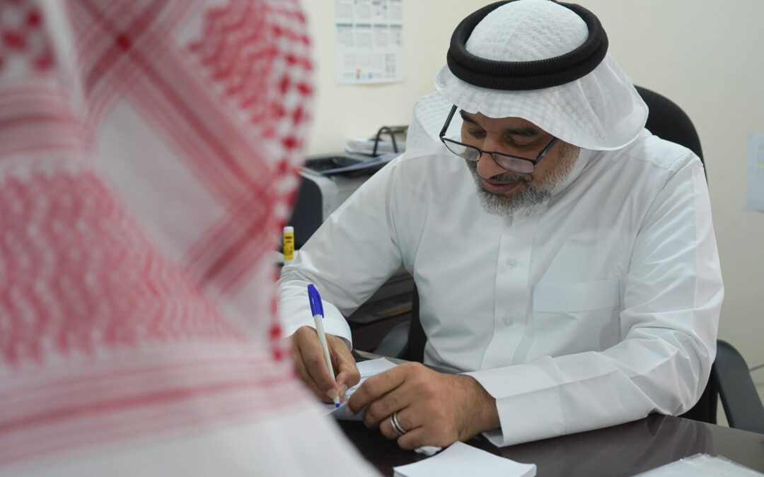 53 مستفيدًا من خدمات الأحوال المدنية المتنقلة بجمعية العوامية الخيرية