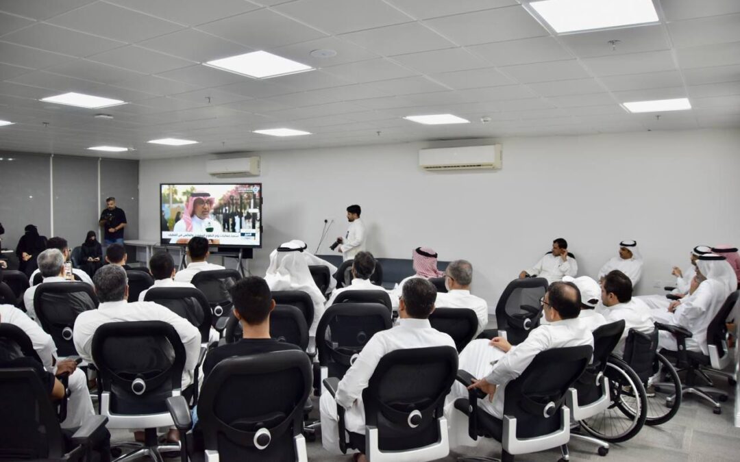 “جسور سعادة” في لقاءٍ ثانٍ بالمنسوبين لبحث تطوير فعالية يوم التطوع السعودي والعالمي