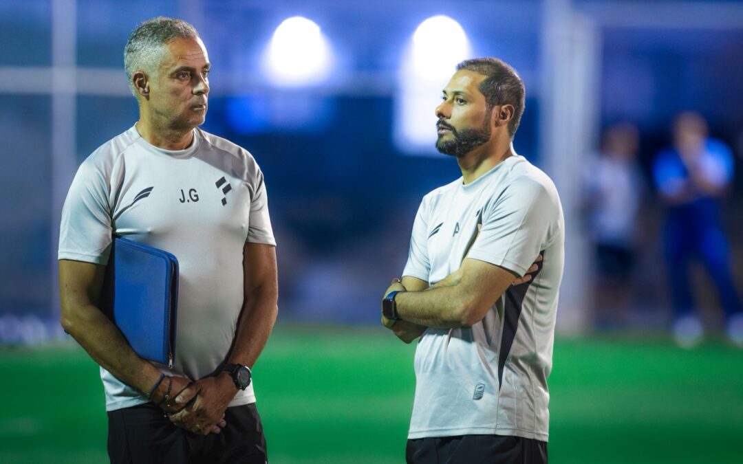 عودة جديدة .. الفتح يبدأ تدريباته بقيادة قوميز استعدادًا لموسم أقوى بدوري روشن